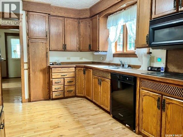 505 Macleod Avenue W, Melfort, Saskatchewan  S0E 1A0 - Photo 7 - SK042436