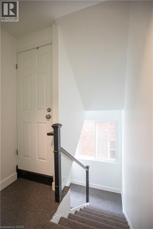 49 Fairleigh Avenue S, Hamilton, Ontario  L8M 2K1 - Photo 15 - 40824582