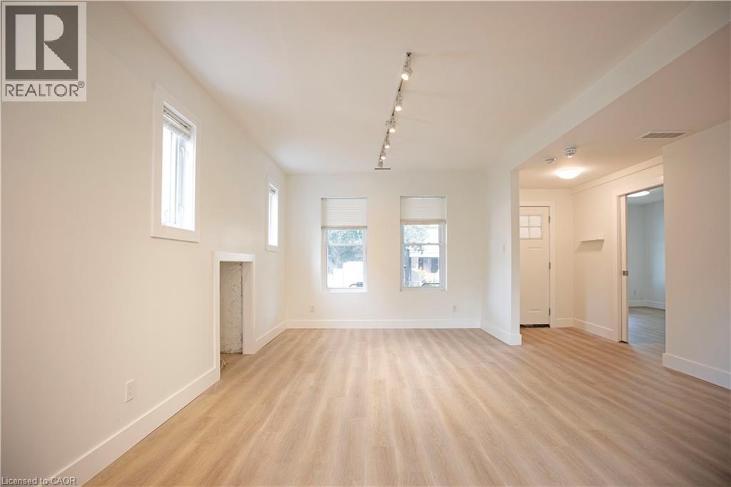 49 Fairleigh Avenue S, Hamilton, Ontario  L8M 2K1 - Photo 4 - 40824582