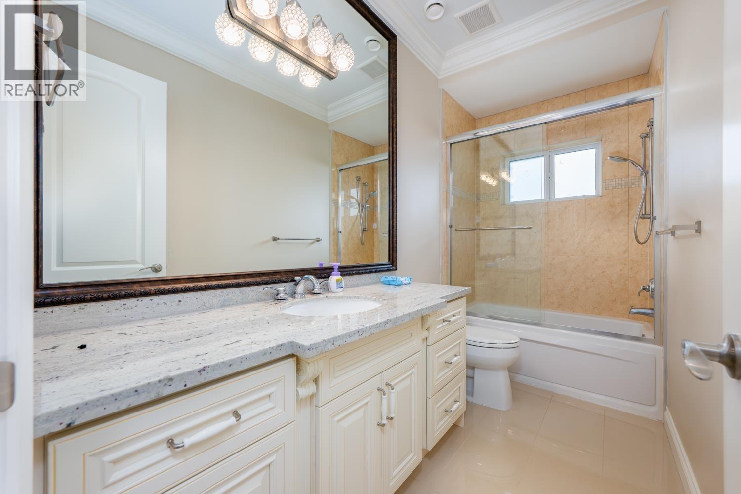 8411 Fairhurst Road, Richmond, British Columbia  V7C 1Y7 - Photo 21 - R3150566