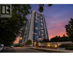 2205 4189 HALIFAX STREET, Burnaby, British Columbia