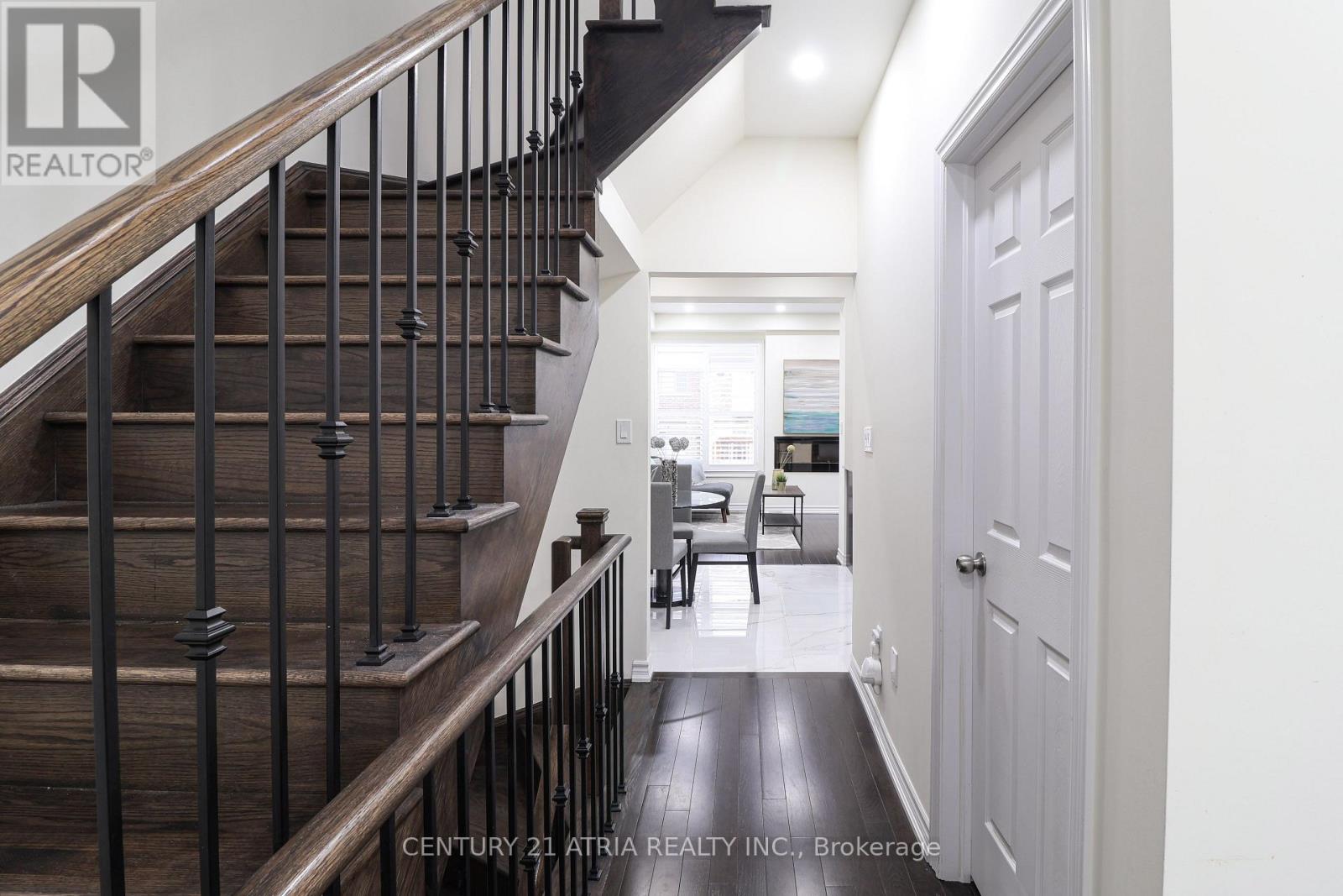 134 Dundonnell Place, Vaughan, Ontario  L4H 4R8 - Photo 11 - N13659180