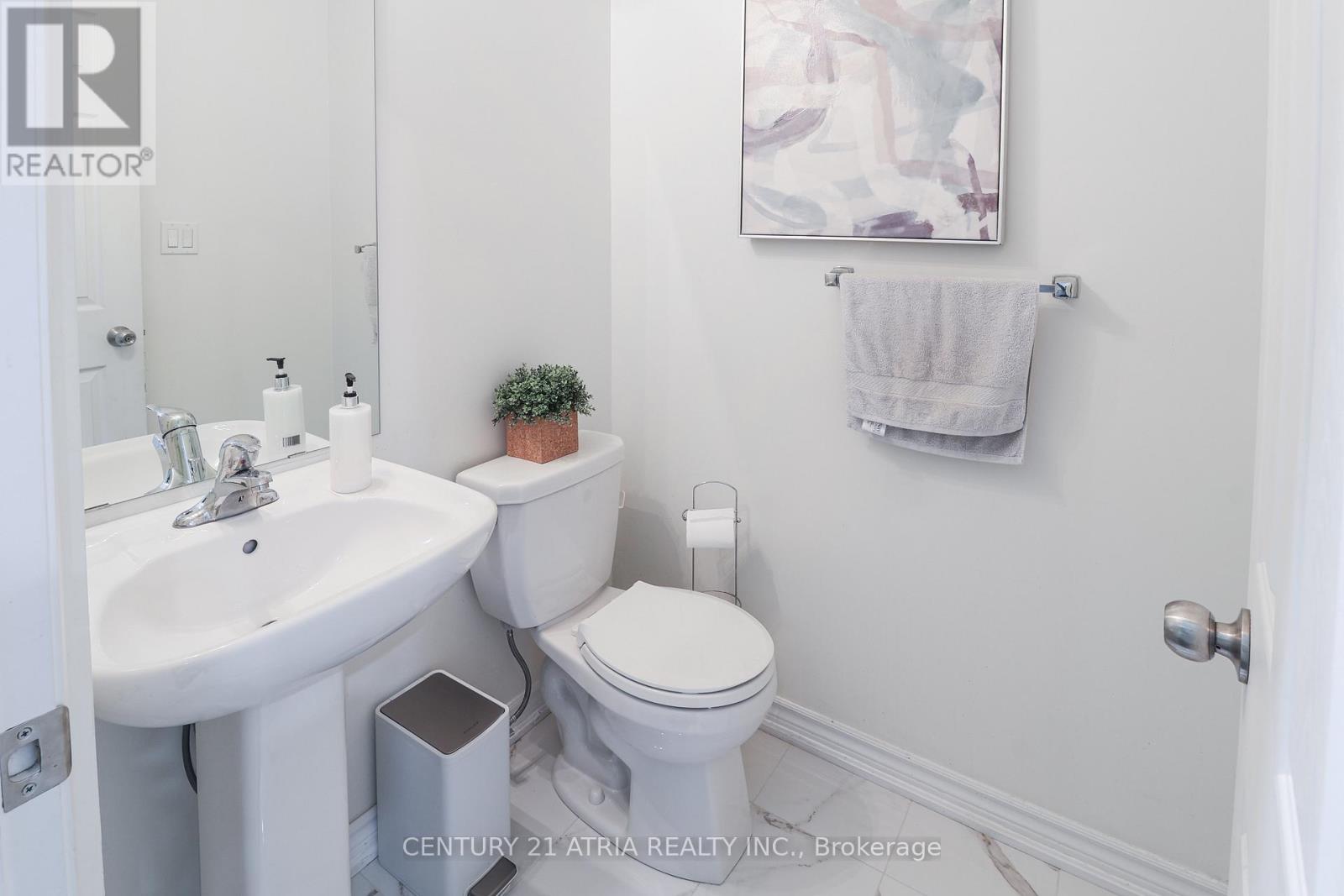 134 Dundonnell Place, Vaughan, Ontario  L4H 4R8 - Photo 12 - N13659180