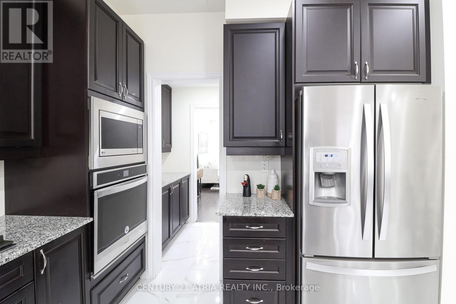 134 Dundonnell Place, Vaughan, Ontario  L4H 4R8 - Photo 14 - N13659180
