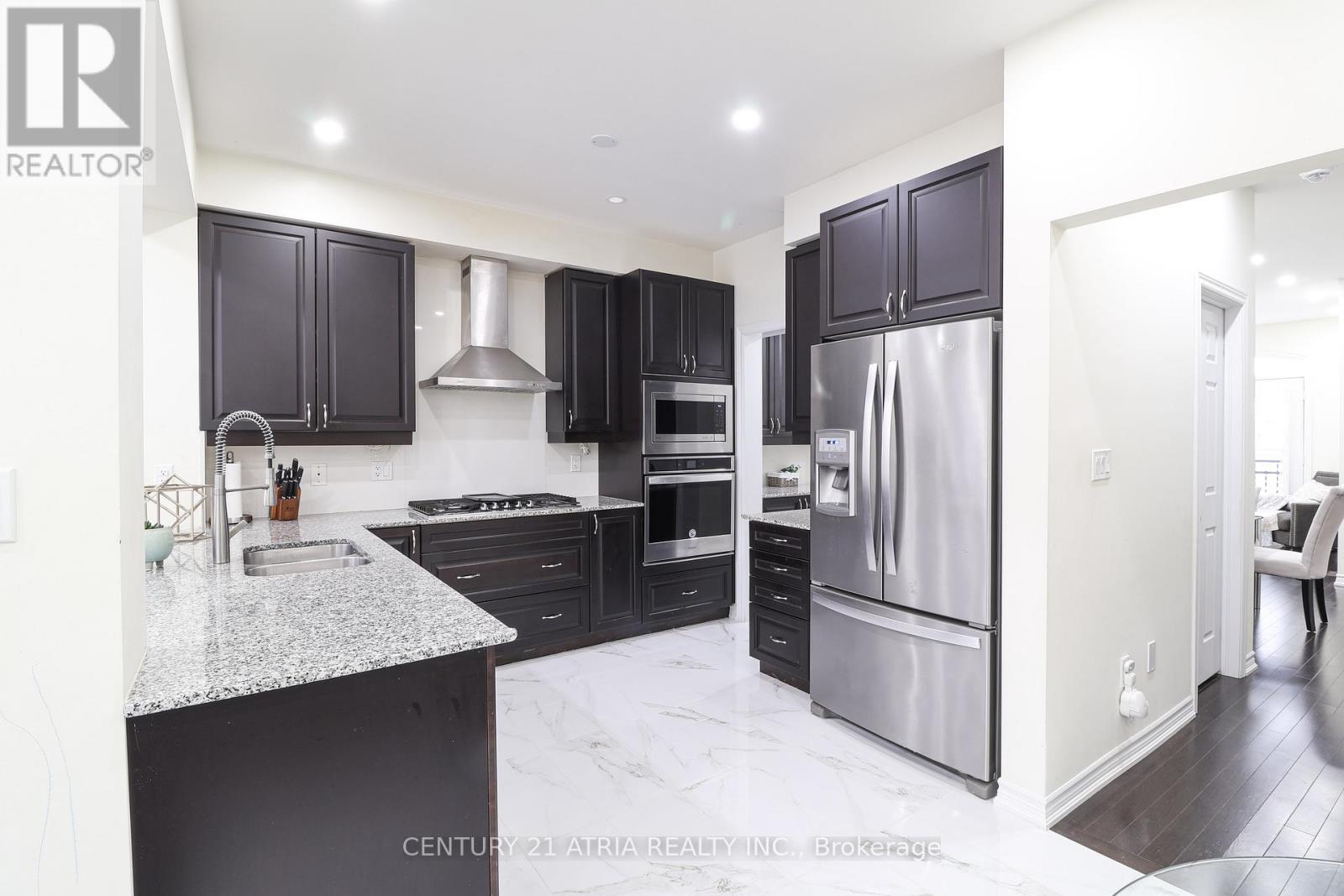 134 Dundonnell Place, Vaughan, Ontario  L4H 4R8 - Photo 15 - N13659180