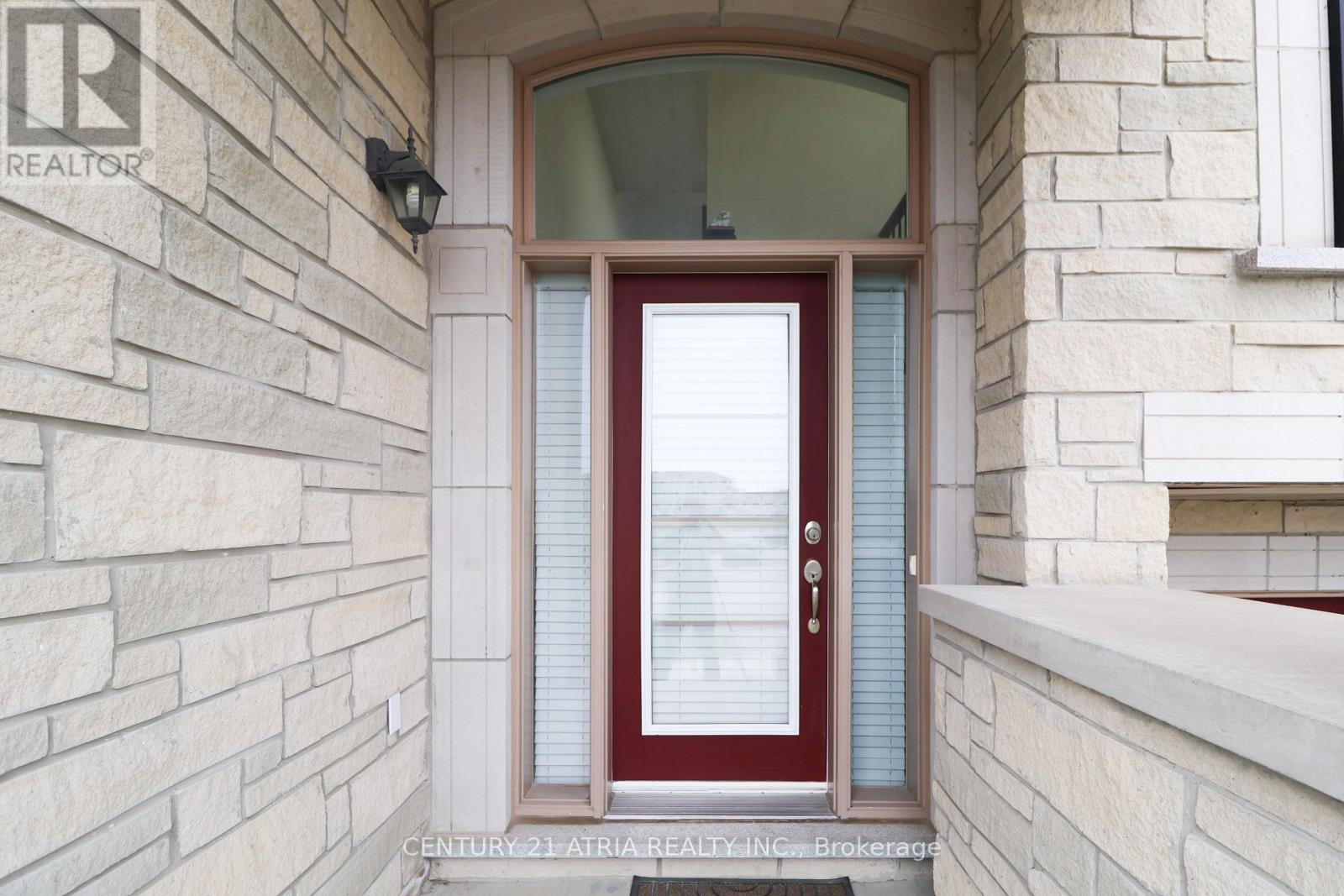 134 Dundonnell Place, Vaughan, Ontario  L4H 4R8 - Photo 2 - N13659180