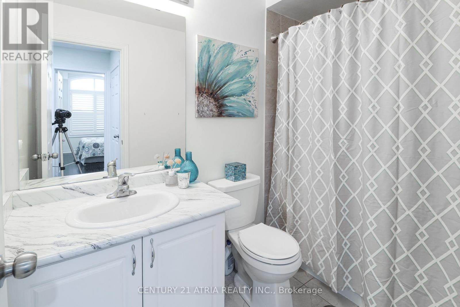 134 Dundonnell Place, Vaughan, Ontario  L4H 4R8 - Photo 35 - N13659180