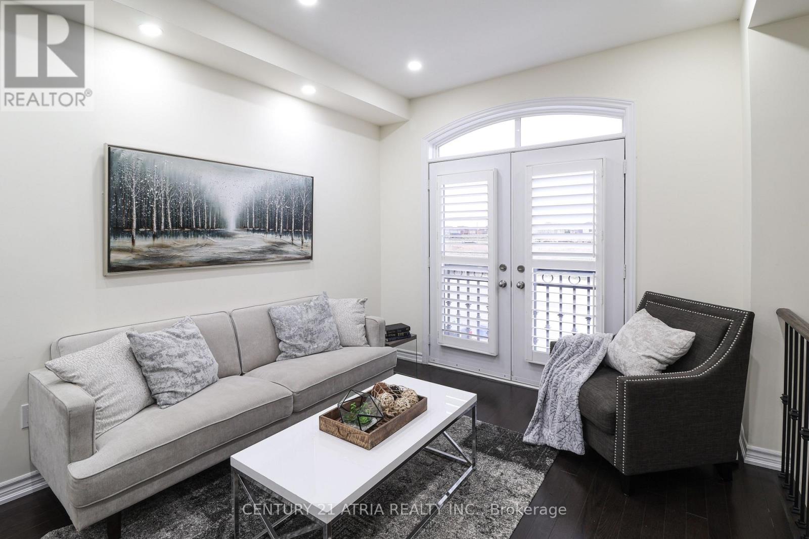 134 Dundonnell Place, Vaughan, Ontario  L4H 4R8 - Photo 9 - N13659180