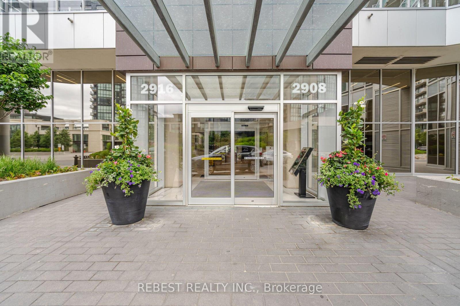 502 - 2916 Highway 7 Road, Vaughan, Ontario  L4K 0K6 - Photo 2 - N13659186
