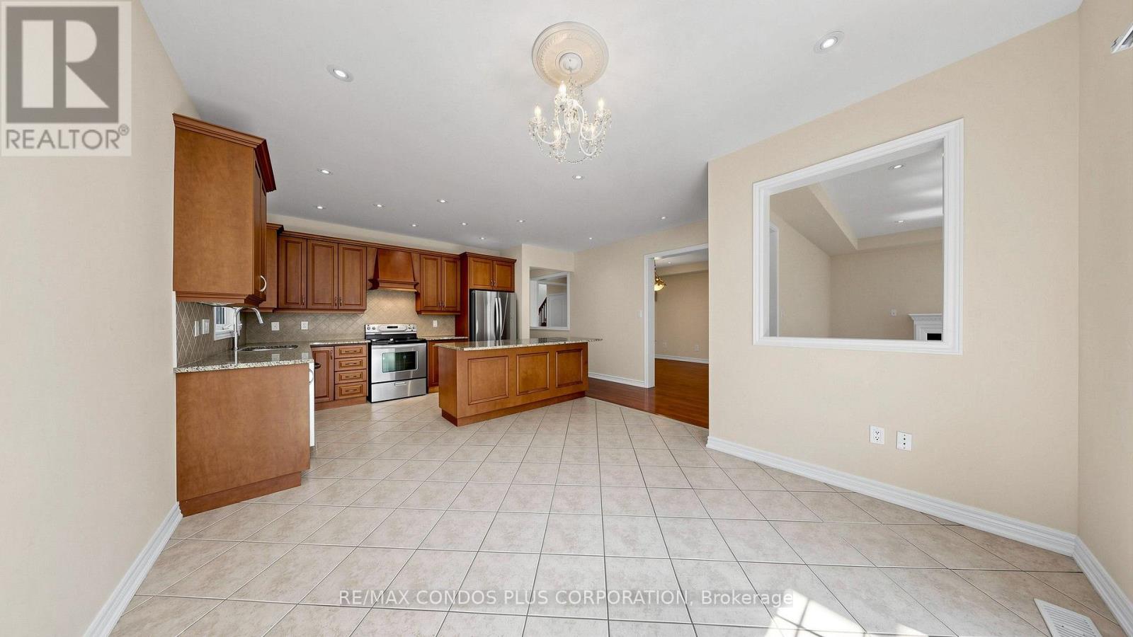 139 Queen Filomena Avenue, Vaughan, Ontario  L6A 0J1 - Photo 14 - N13659232
