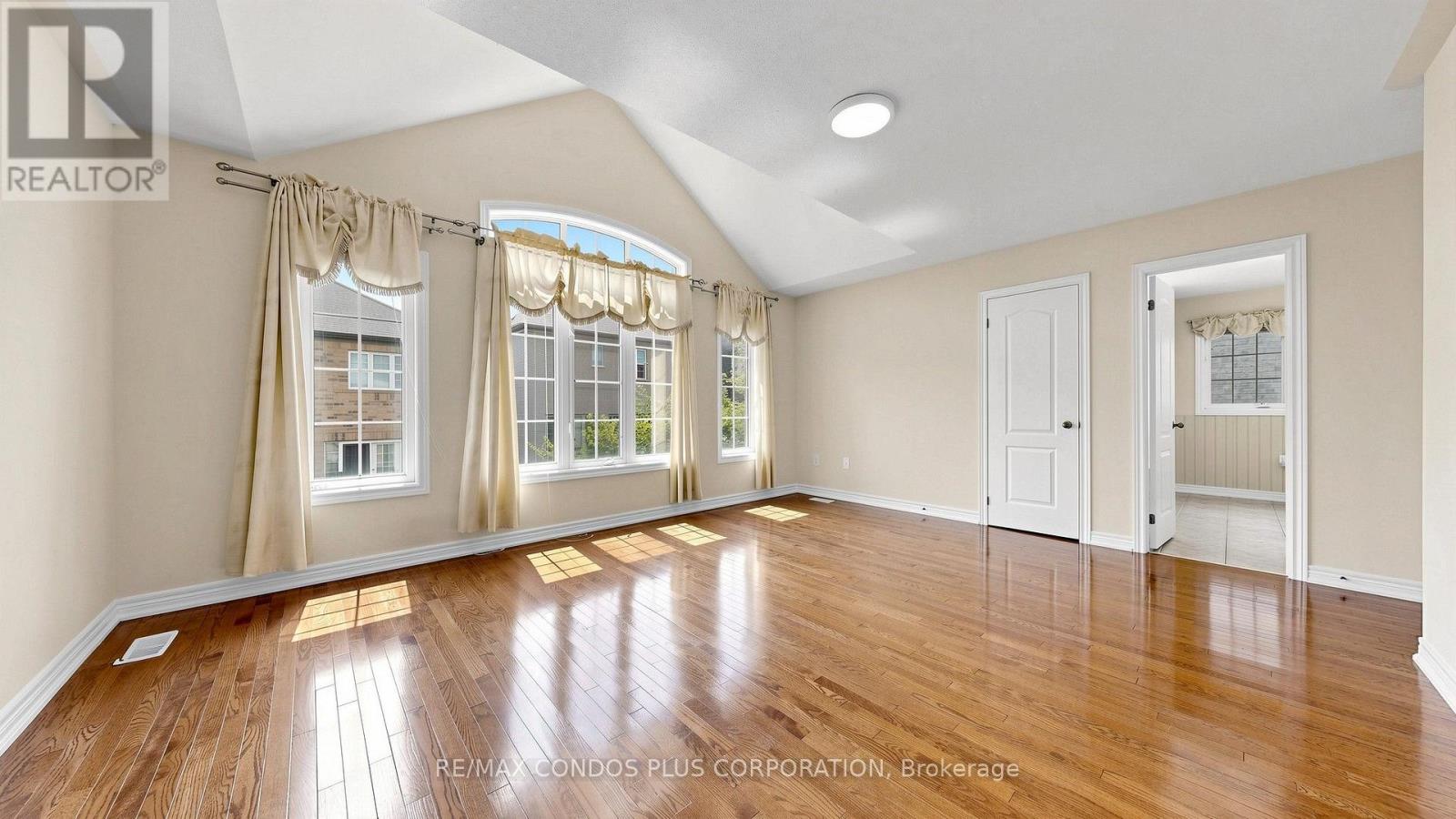 139 Queen Filomena Avenue, Vaughan, Ontario  L6A 0J1 - Photo 27 - N13659232