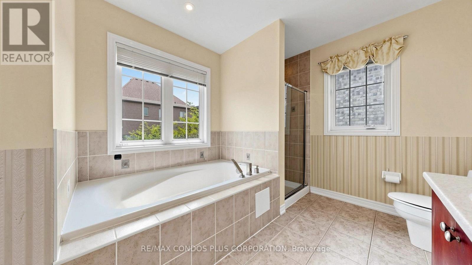 139 Queen Filomena Avenue, Vaughan, Ontario  L6A 0J1 - Photo 30 - N13659232