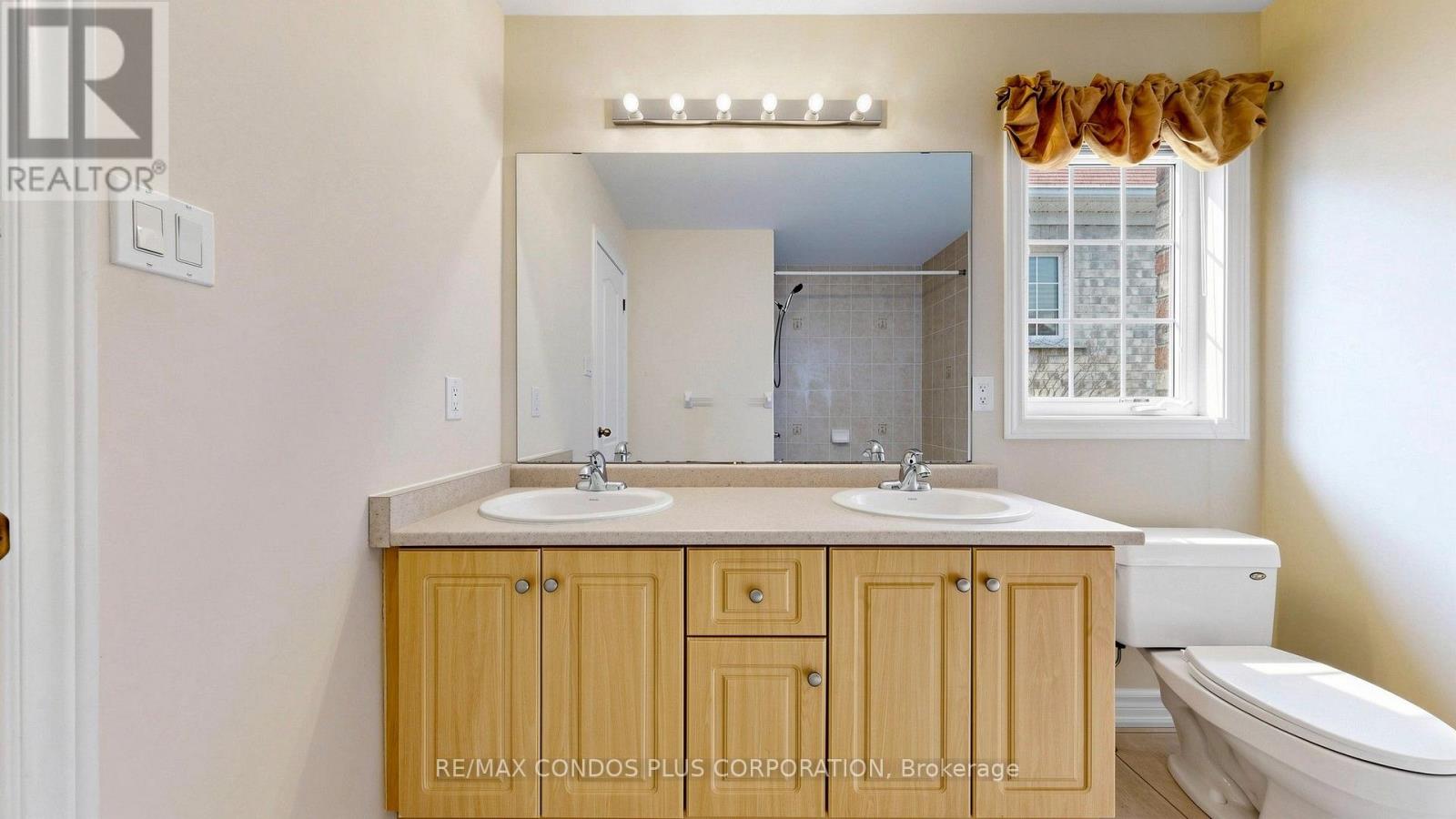 139 Queen Filomena Avenue, Vaughan, Ontario  L6A 0J1 - Photo 41 - N13659232