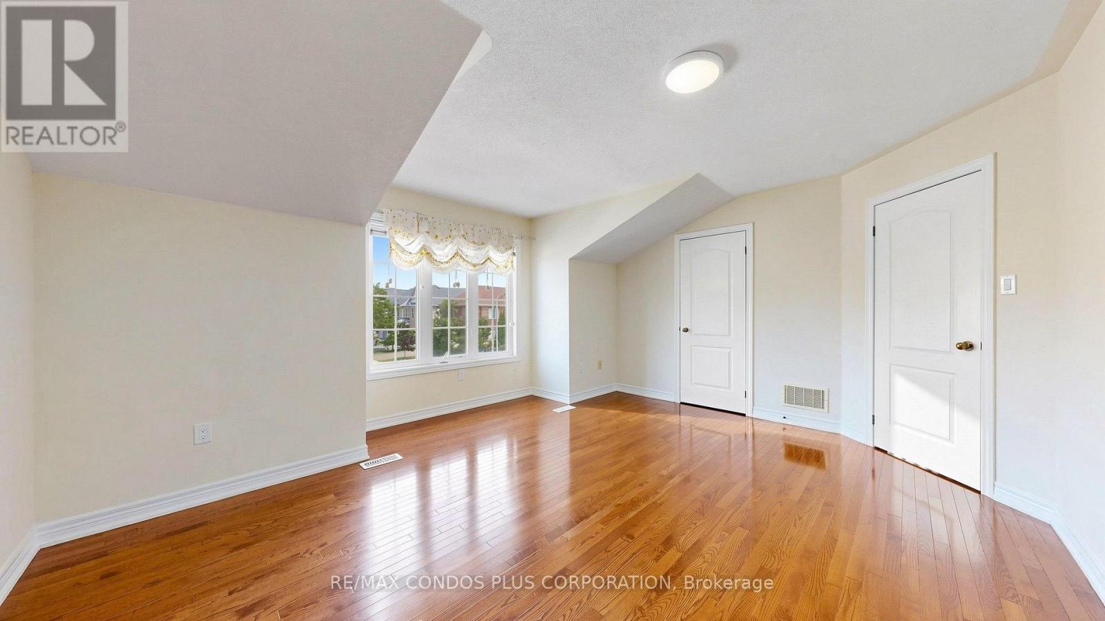 139 Queen Filomena Avenue, Vaughan, Ontario  L6A 0J1 - Photo 44 - N13659232