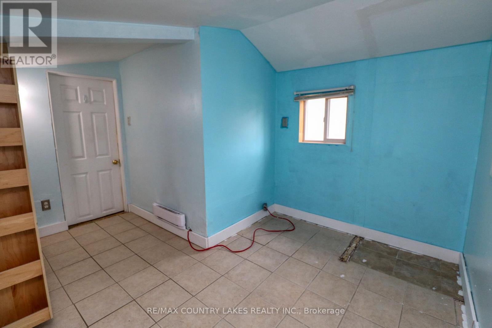 607 Simcoe Street, Brock, Ontario L0K 1A0 - Photo 8 - N13659242