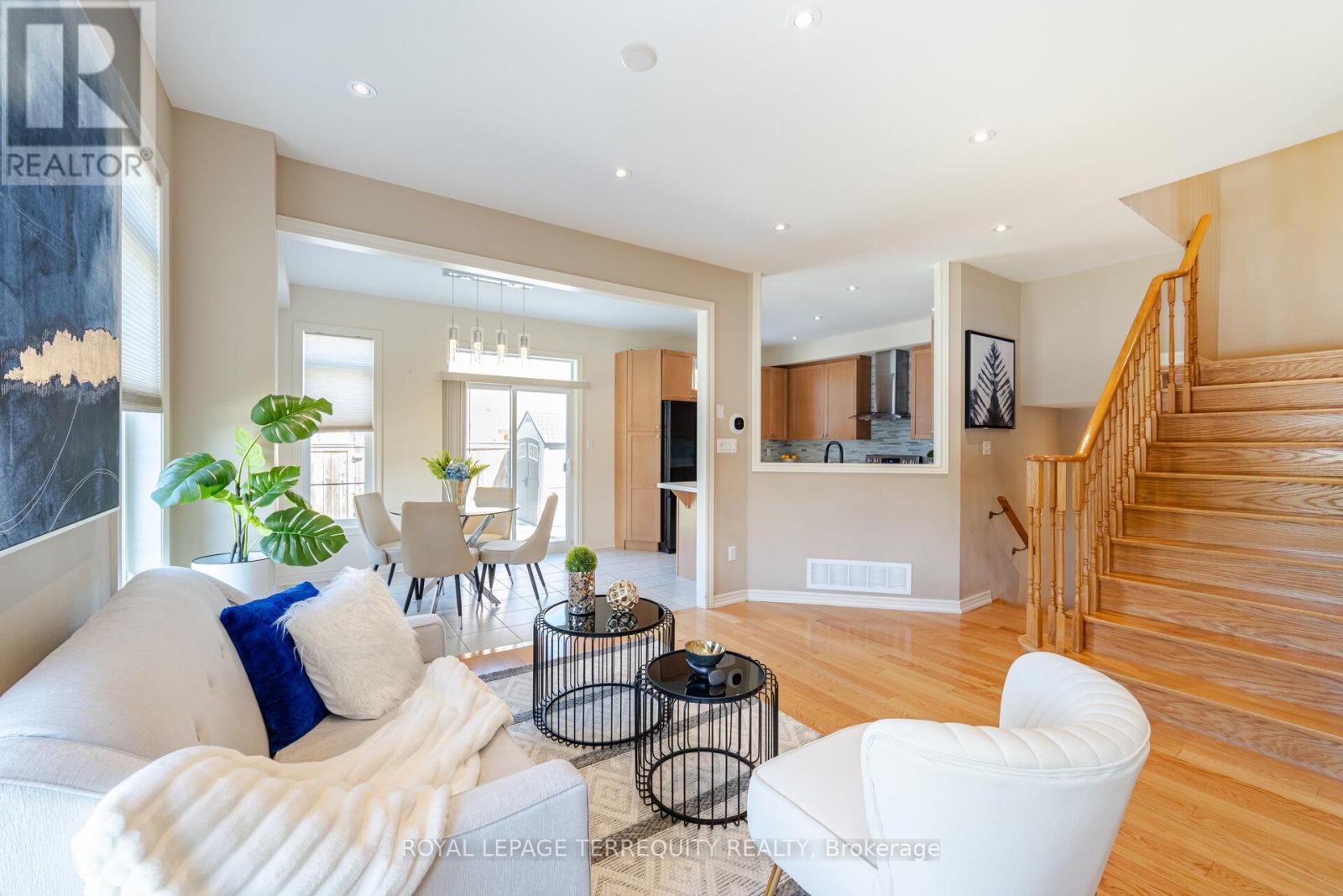 36 Chokecherry Crescent, Markham, Ontario L6E 0J5 - Photo 11 - N13659260