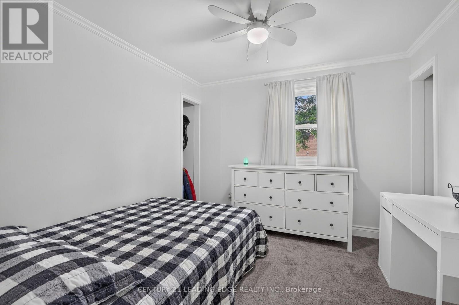23233 Miles Road, Georgina, Ontario  L0E 1R0 - Photo 19 - N13659332