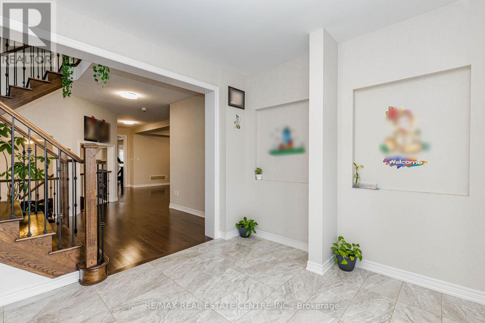1332 Blackmore Street, Innisfil, Ontario  L9S 0J8 - Photo 4 - N13659366