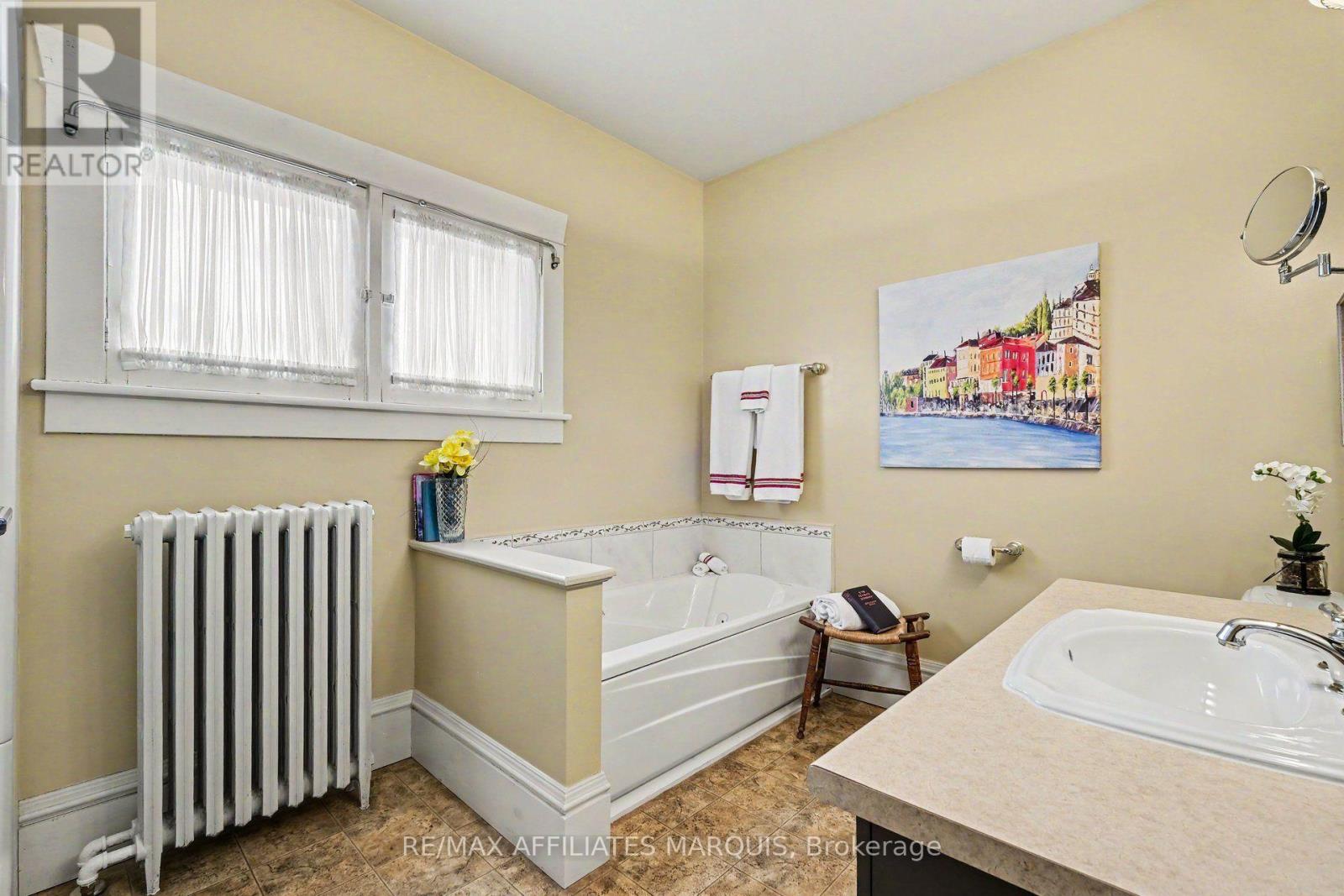 70 Maple Avenue, Smiths Falls, Ontario  K7A 2A7 - Photo 17 - X13659364