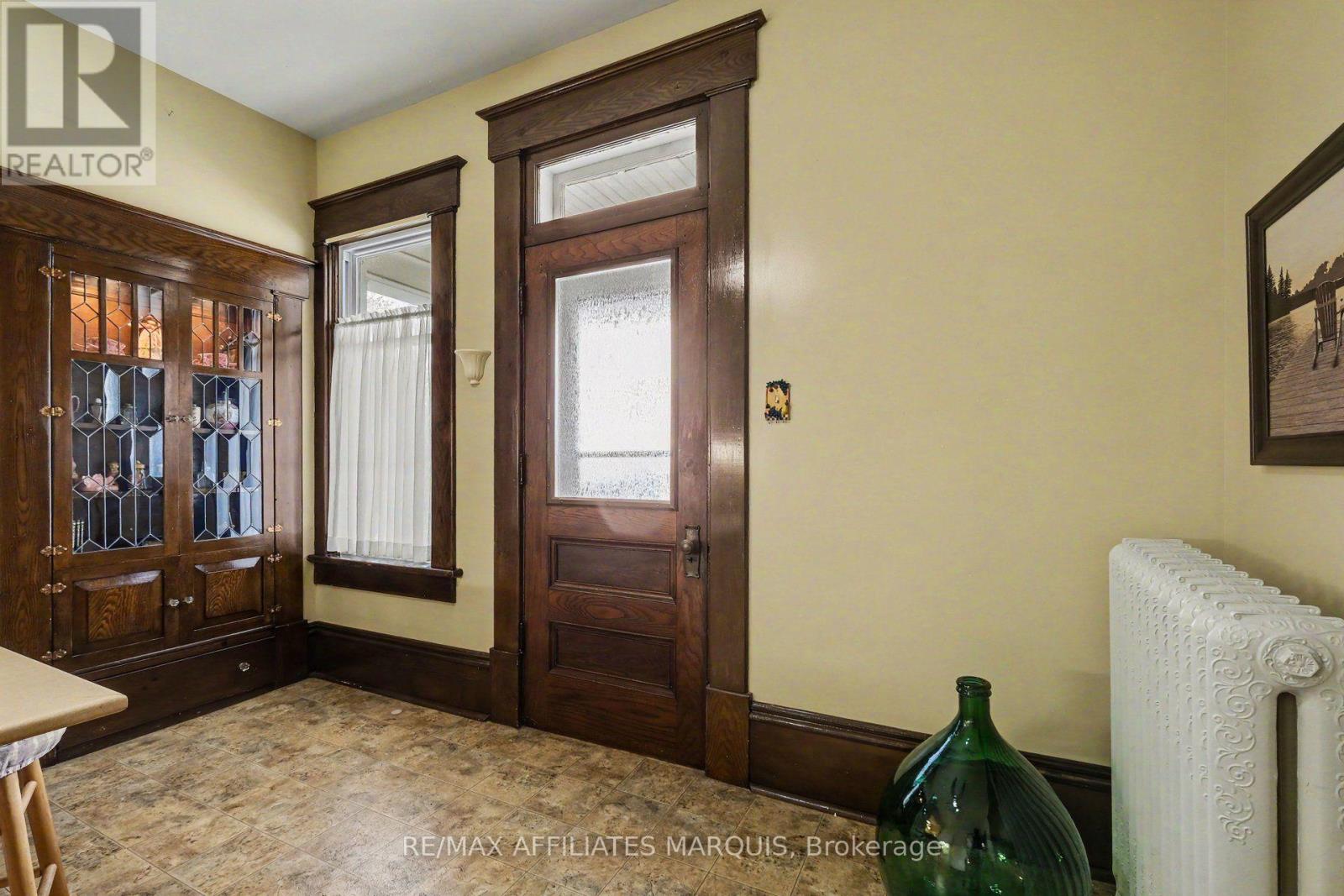 70 Maple Avenue, Smiths Falls, Ontario  K7A 2A7 - Photo 9 - X13659364