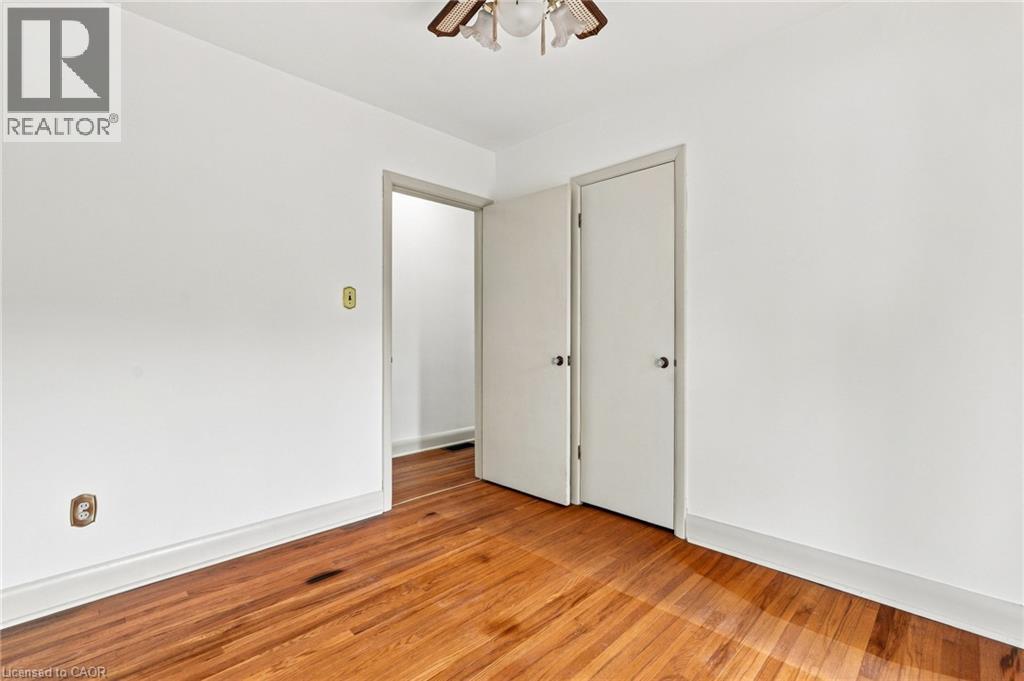 241 East 44th Street, Hamilton, Ontario  L8T 3H7 - Photo 17 - 40854492