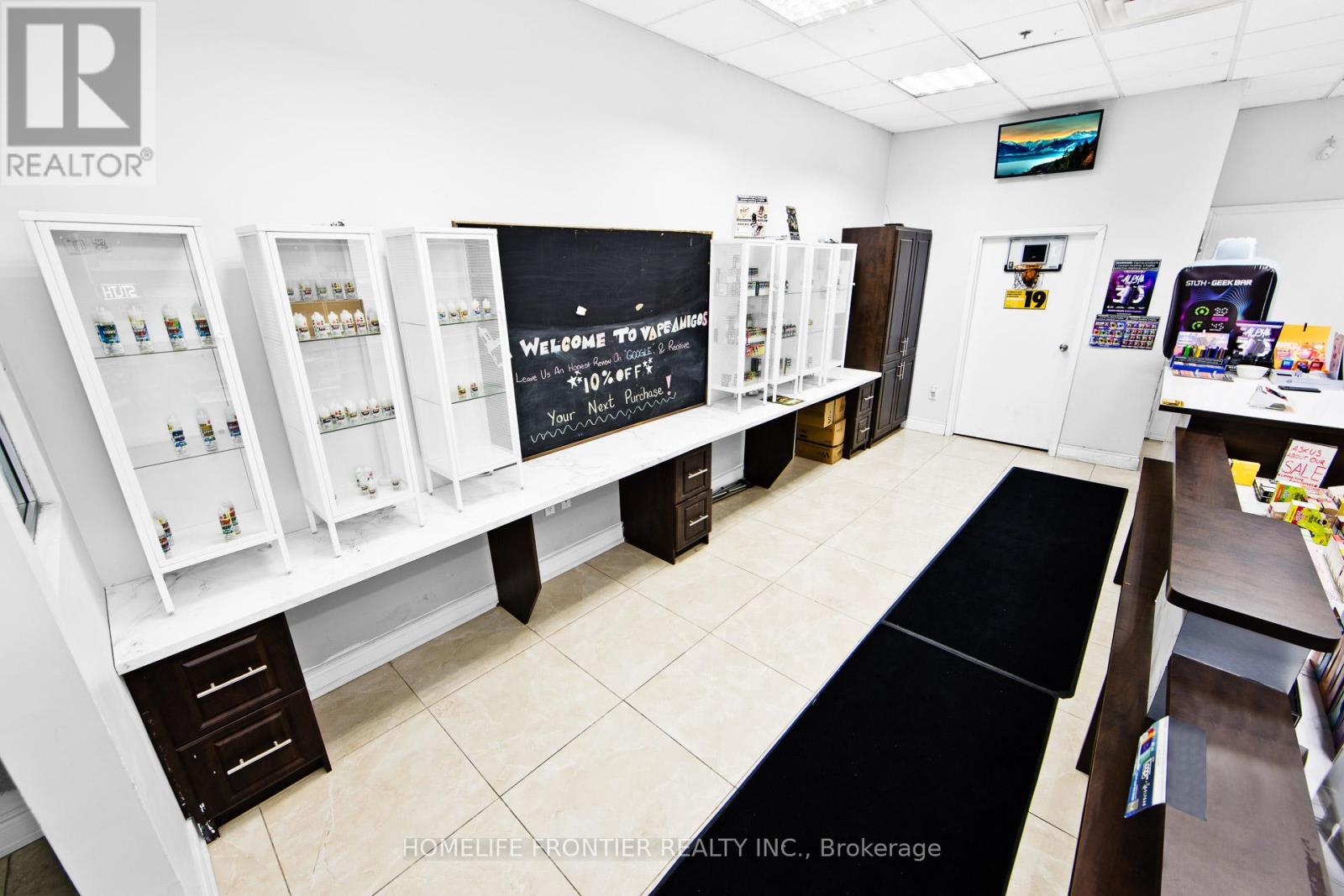 109 - 19 Woodbine Downs Boulevard, Toronto, Ontario  M9W 6N5 - Photo 6 - W13659228