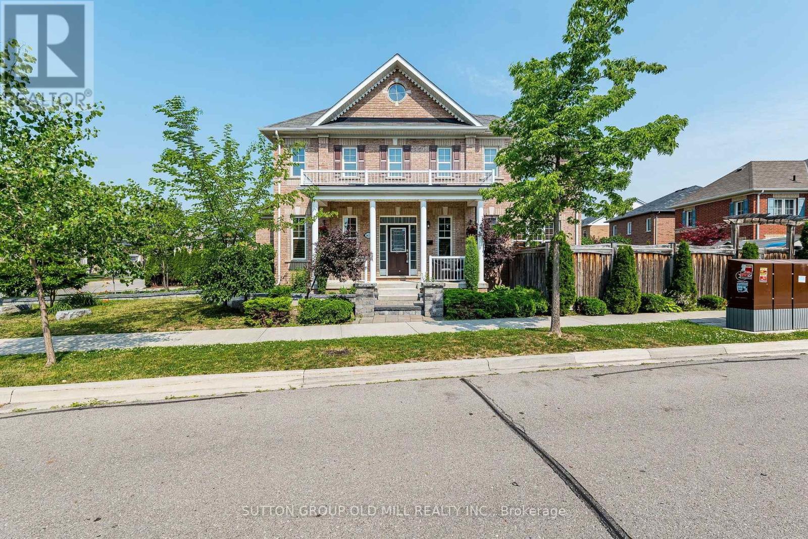 1613 Copeland Circle, Milton, Ontario  L9T 8X8 - Photo 3 - W13659236
