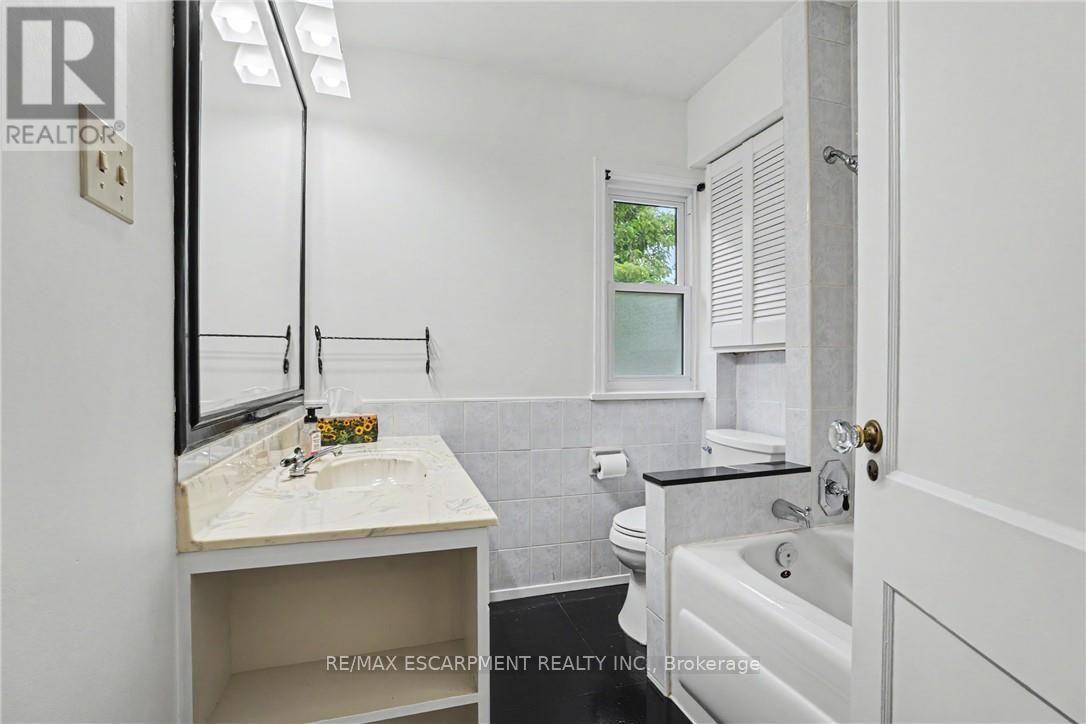 18 Elma Street, Toronto, Ontario  M8V 1X8 - Photo 22 - W13659282