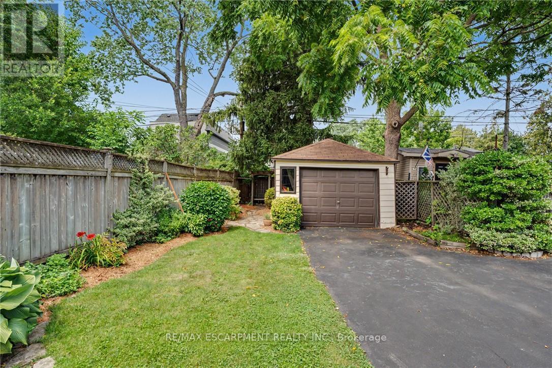 18 Elma Street, Toronto, Ontario  M8V 1X8 - Photo 34 - W13659282