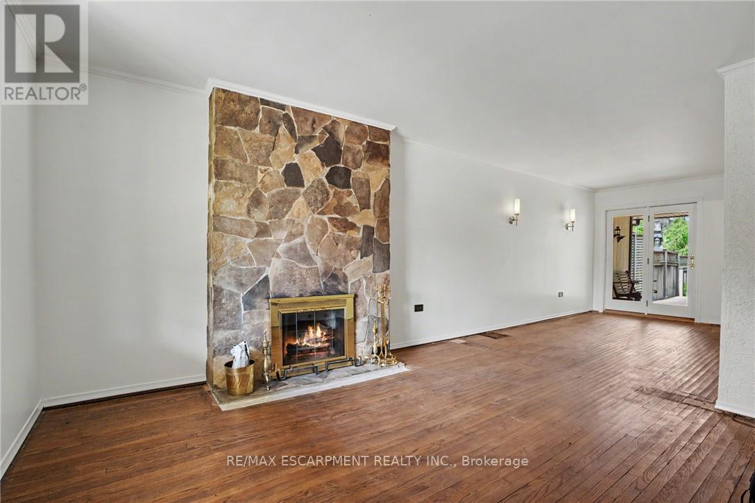 18 Elma Street, Toronto, Ontario  M8V 1X8 - Photo 7 - W13659282