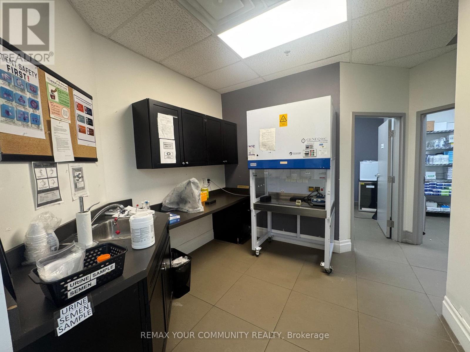 8 - 670 Highway 7 Street E, Richmond Hill, Ontario L4B 2P2 - Photo 6 - N13651724