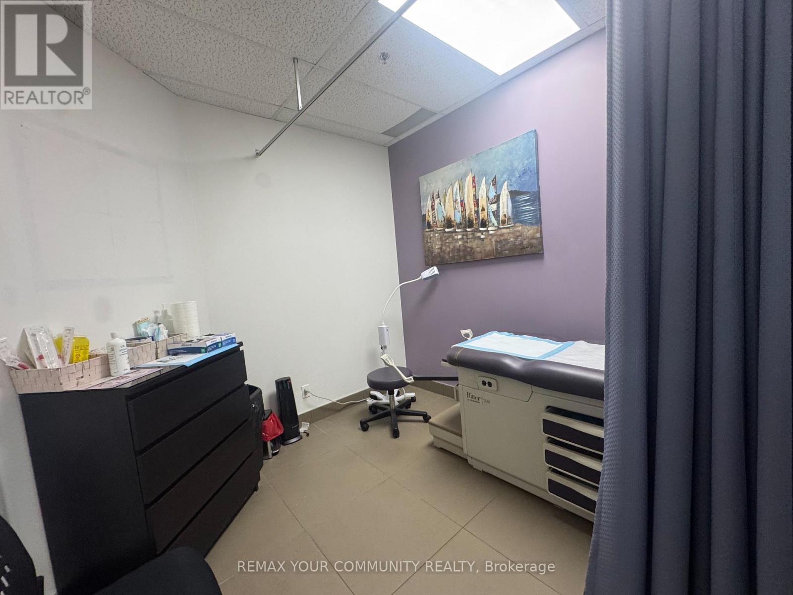 8 - 670 Highway 7 Street E, Richmond Hill, Ontario L4B 2P2 - Photo 10 - N13651724