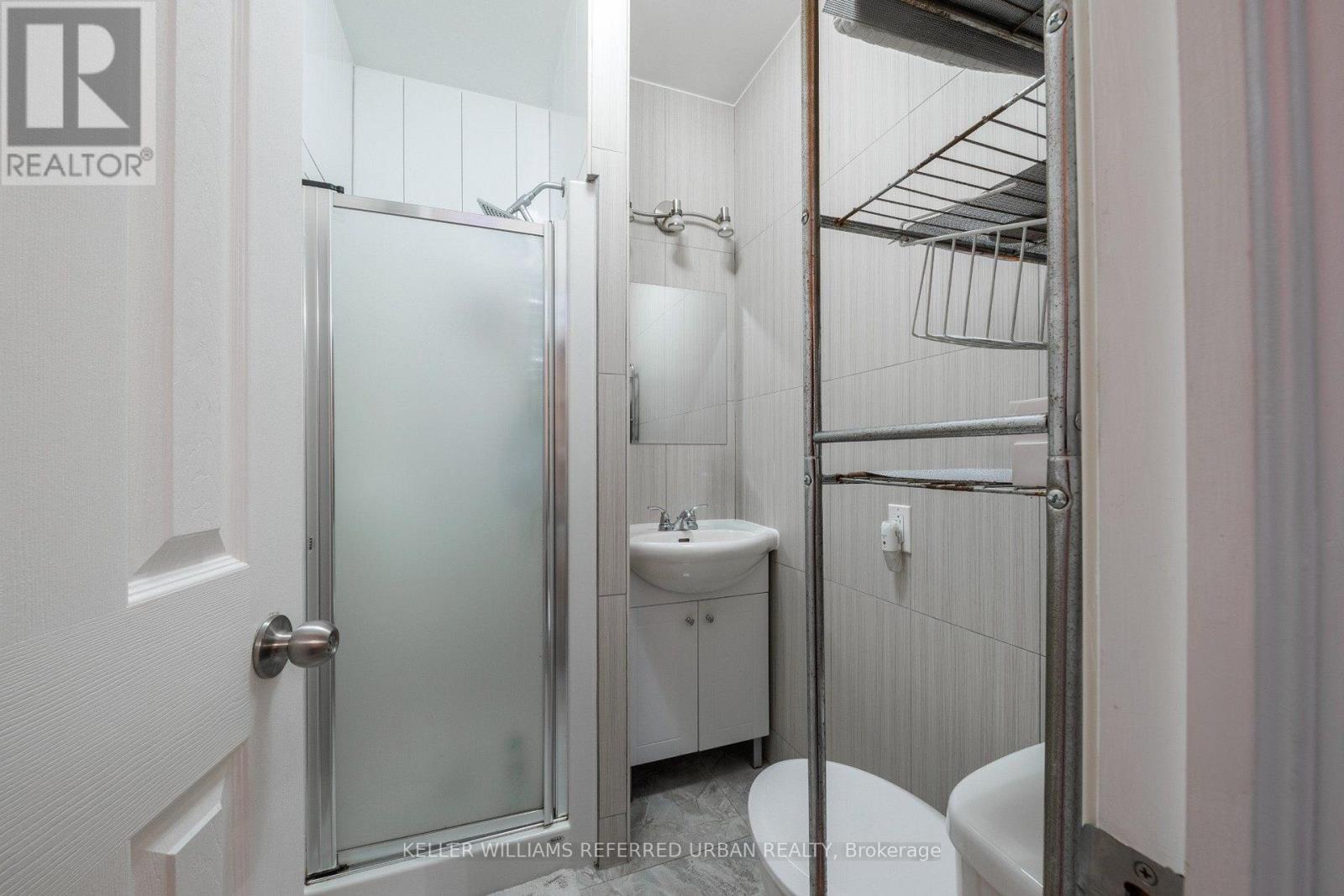 6 Elmhurst Drive, Toronto, Ontario  M9W 2J3 - Photo 49 - W13658924