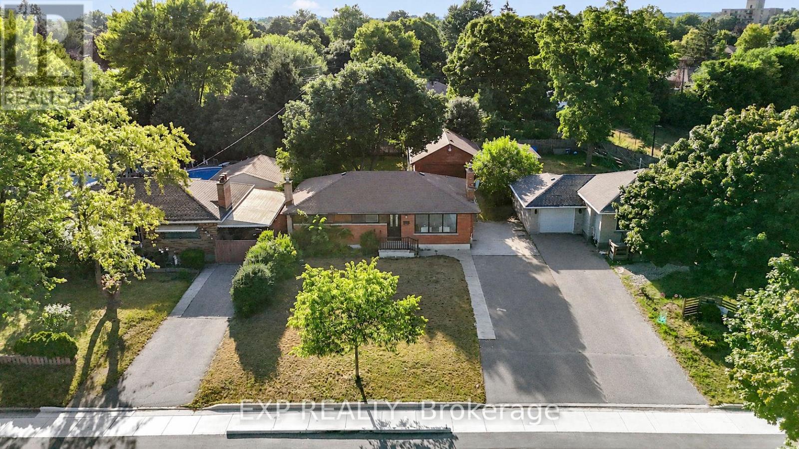 1235 Michael Street, London East, Ontario  N5V 2H4 - Photo 2 - X13650340