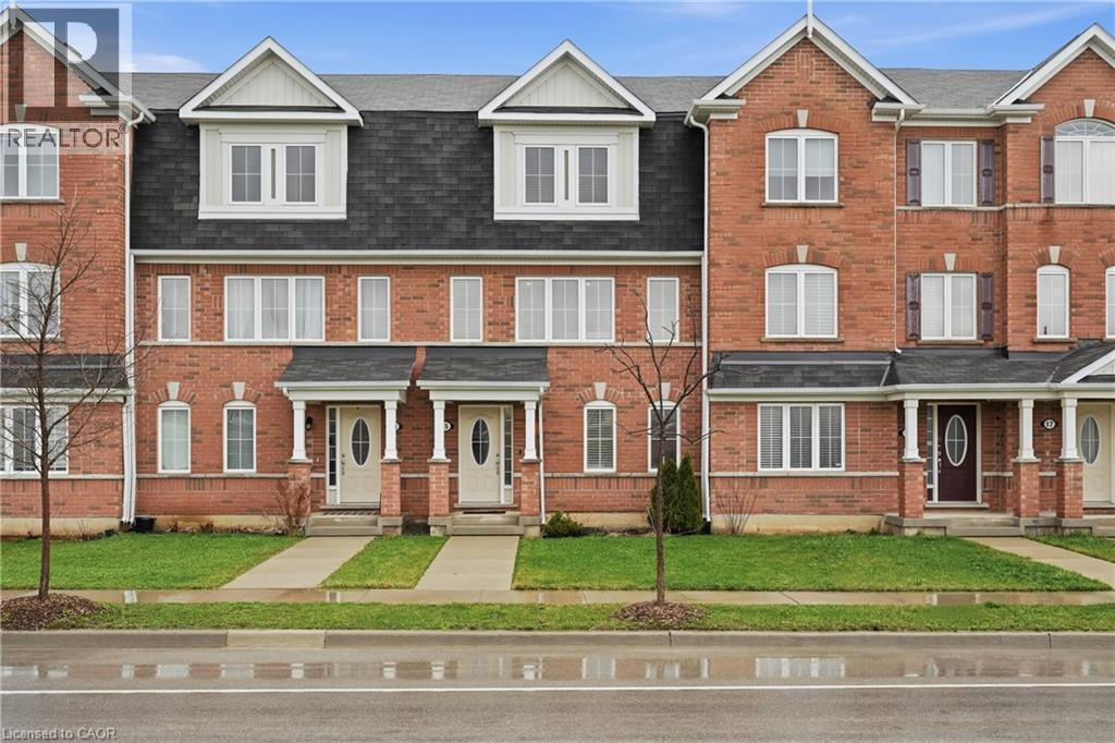 230 AVONSYDE Boulevard Unit# 15, Waterdown, Ontario