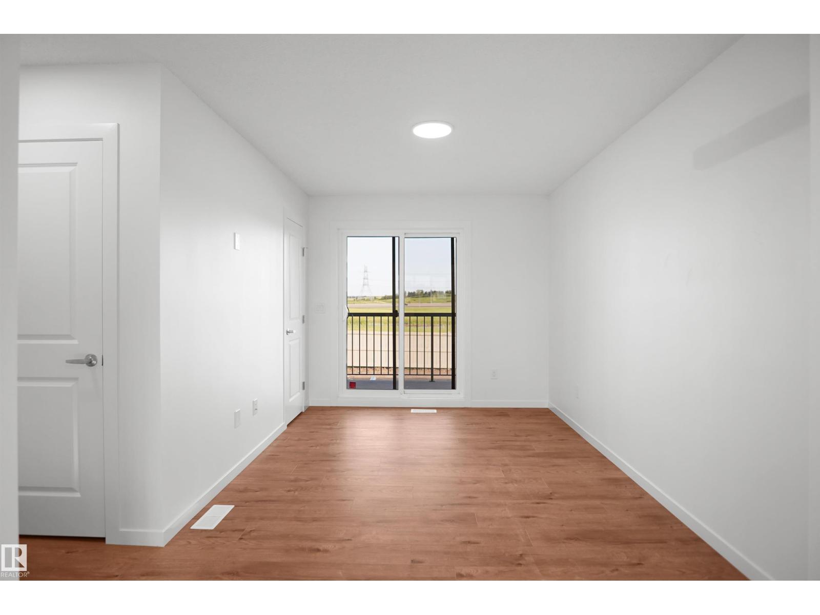 1429 9 St NW, Edmonton, Alberta  T6T 2N8 - Photo 3 - E4481095