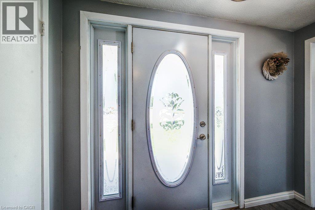 505 Briarwood Avenue, Listowel, Ontario  N4W 3P9 - Photo 6 - 40853472