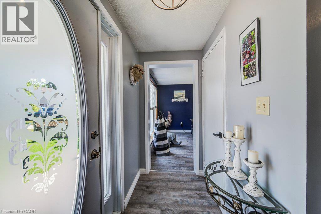 505 Briarwood Avenue, Listowel, Ontario  N4W 3P9 - Photo 7 - 40853472