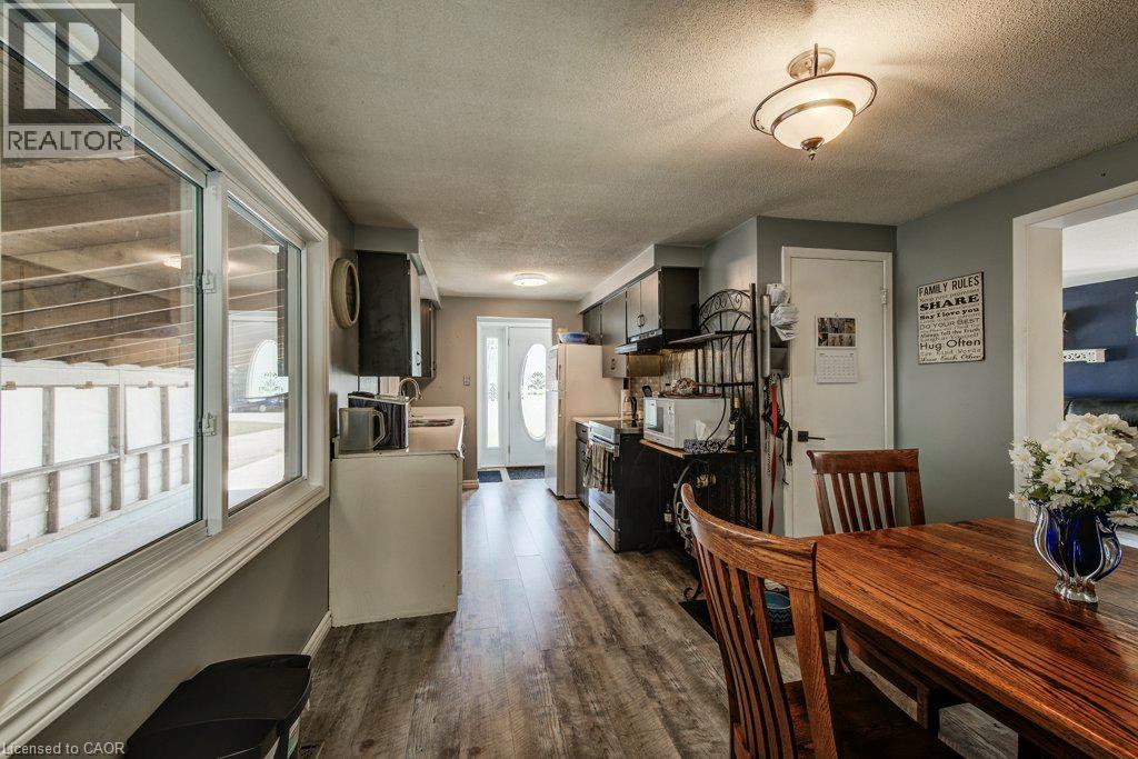 505 Briarwood Avenue, Listowel, Ontario  N4W 3P9 - Photo 14 - 40853472