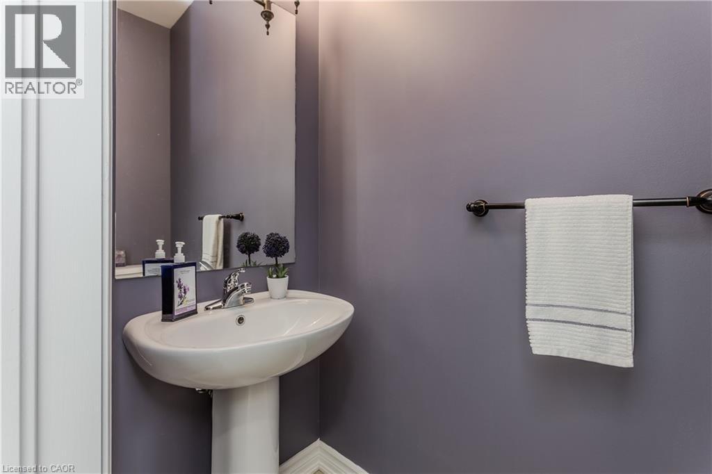 2410 Woodward Avenue Unit# 4, Burlington, Ontario  L7R 1T9 - Photo 8 - 40853698