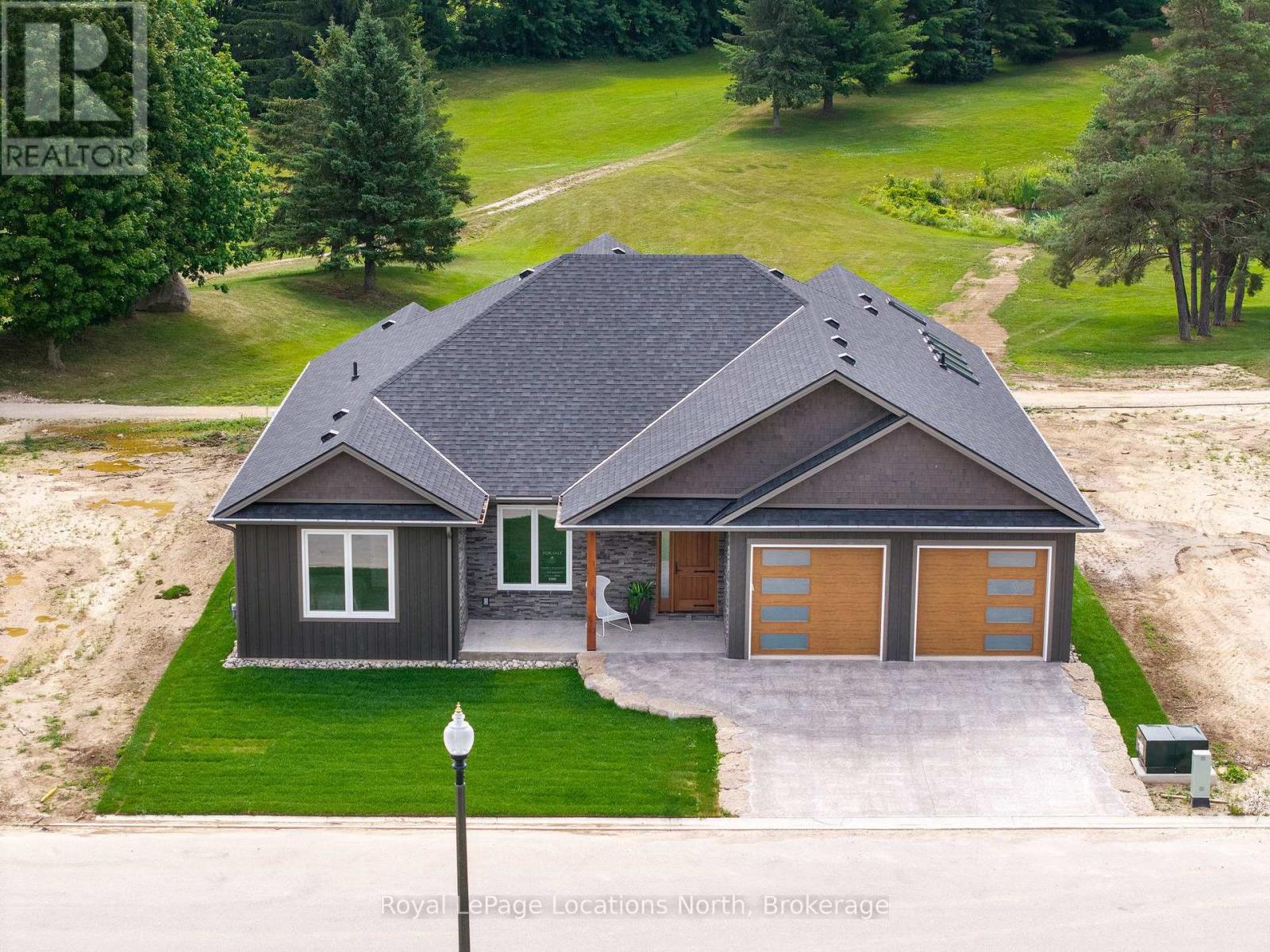 30 HILTON LANE, Meaford, Ontario