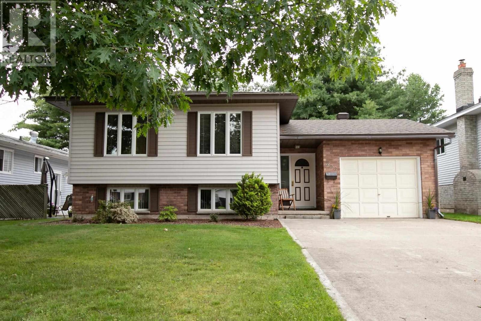 292 Parkland CRES, Sault Ste. Marie, Ontario