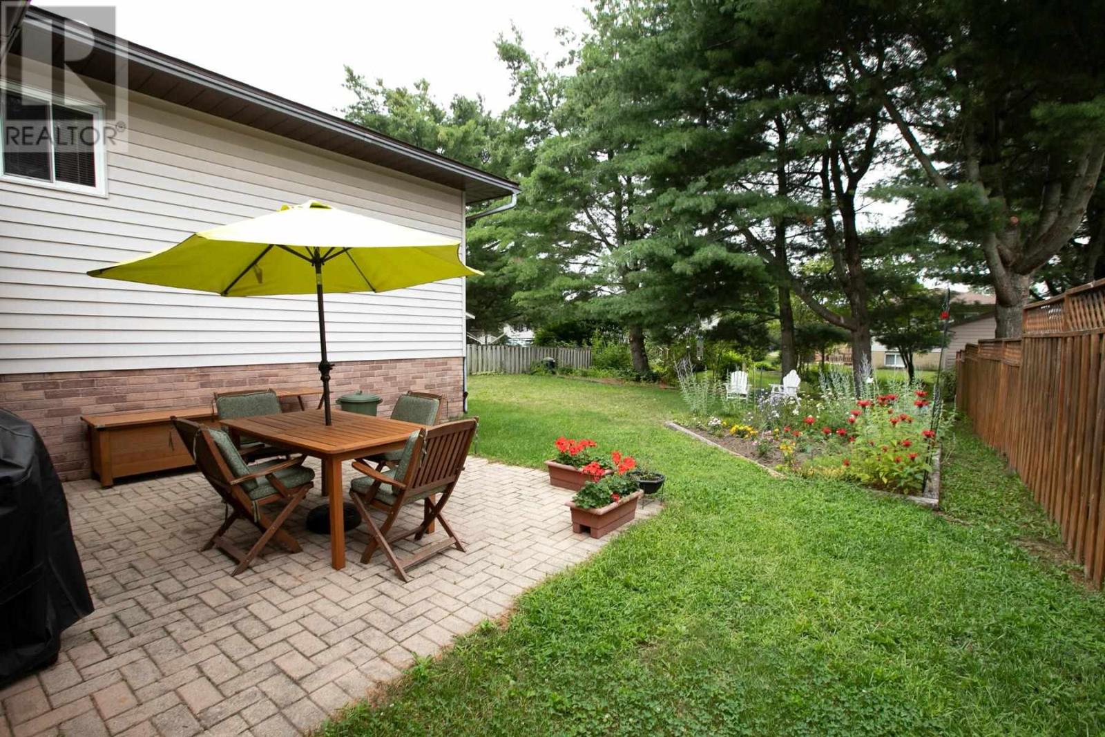 292 Parkland Cres, Sault Ste. Marie, Ontario  P6A 6R3 - Photo 49 - SM262093