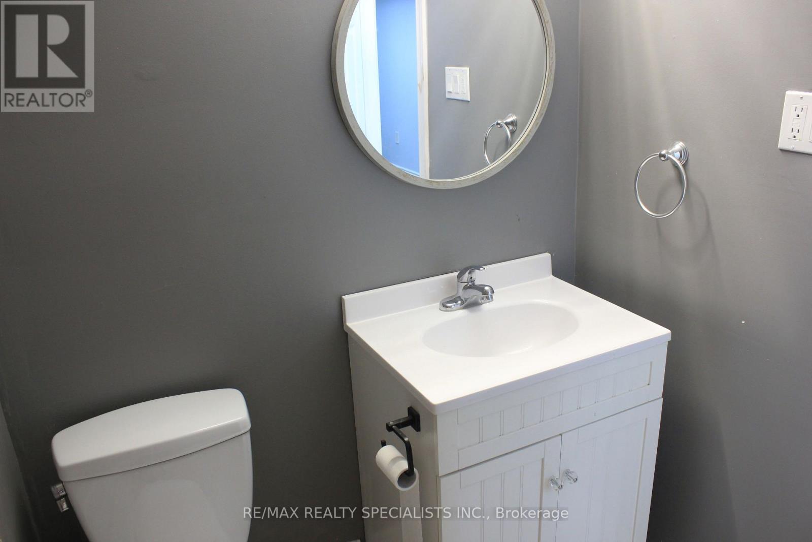 Lower - 12 Woodgrove Court, Barrie, Ontario  L4M 5B6 - Photo 11 - S13637460