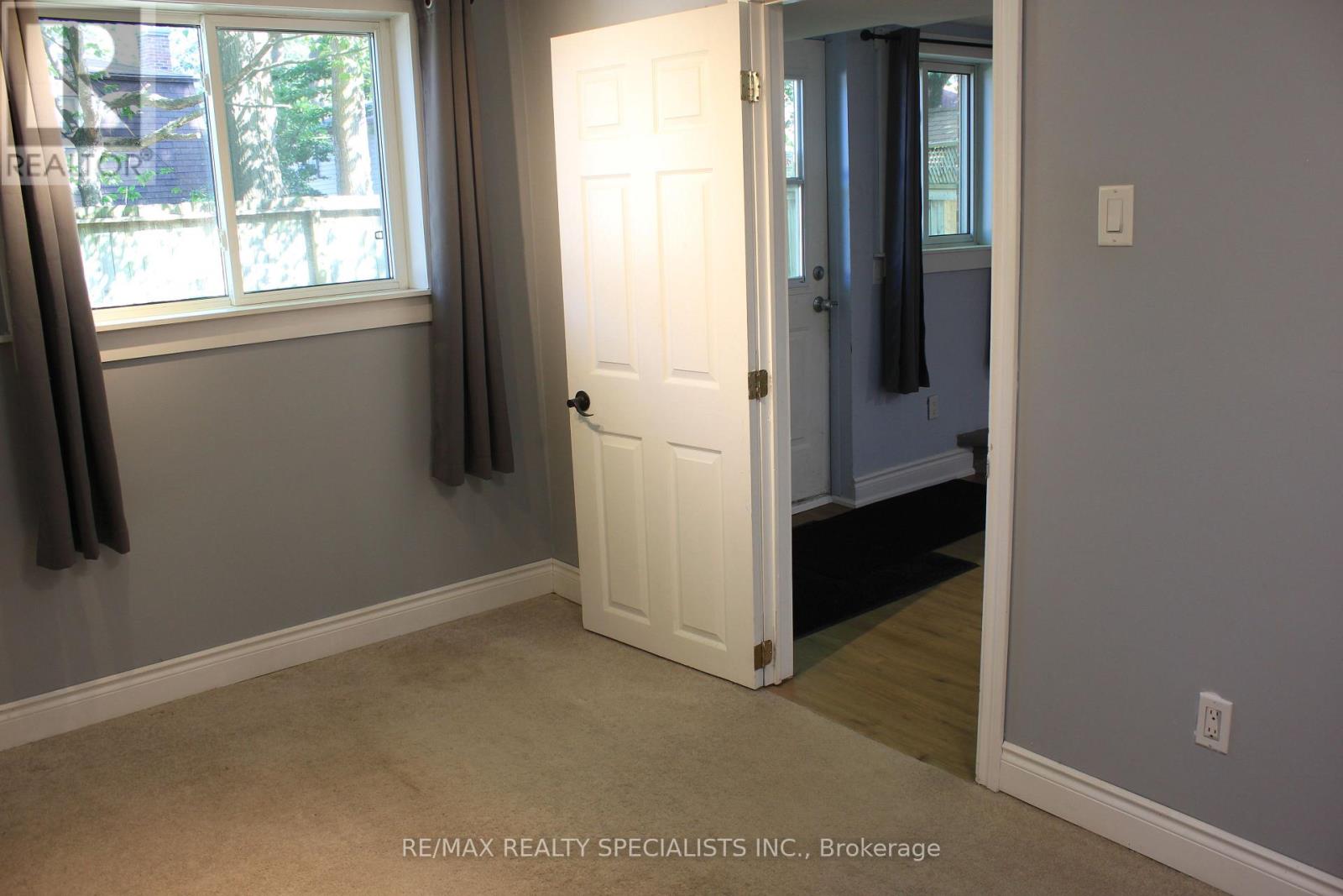 Lower - 12 Woodgrove Court, Barrie, Ontario  L4M 5B6 - Photo 7 - S13637460