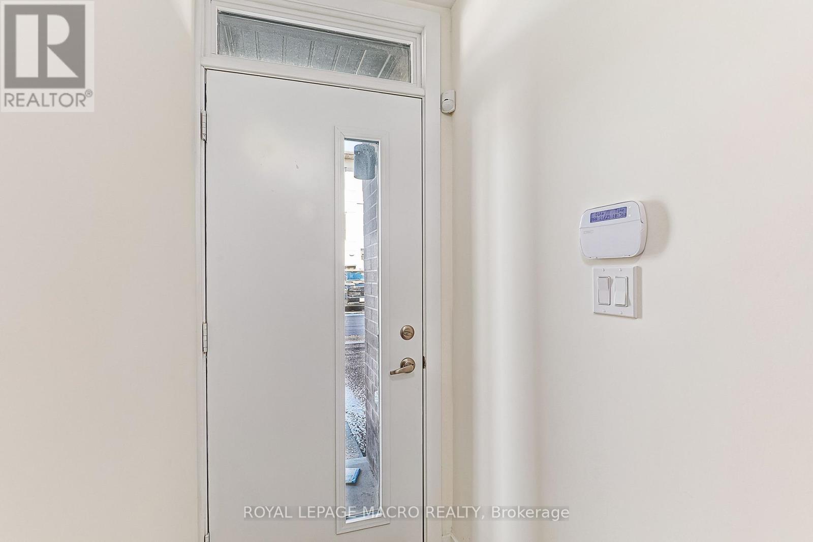 5 Winters Crescent NW, Collingwood, Ontario  L9Y 5T1 - Photo 2 - S13647122