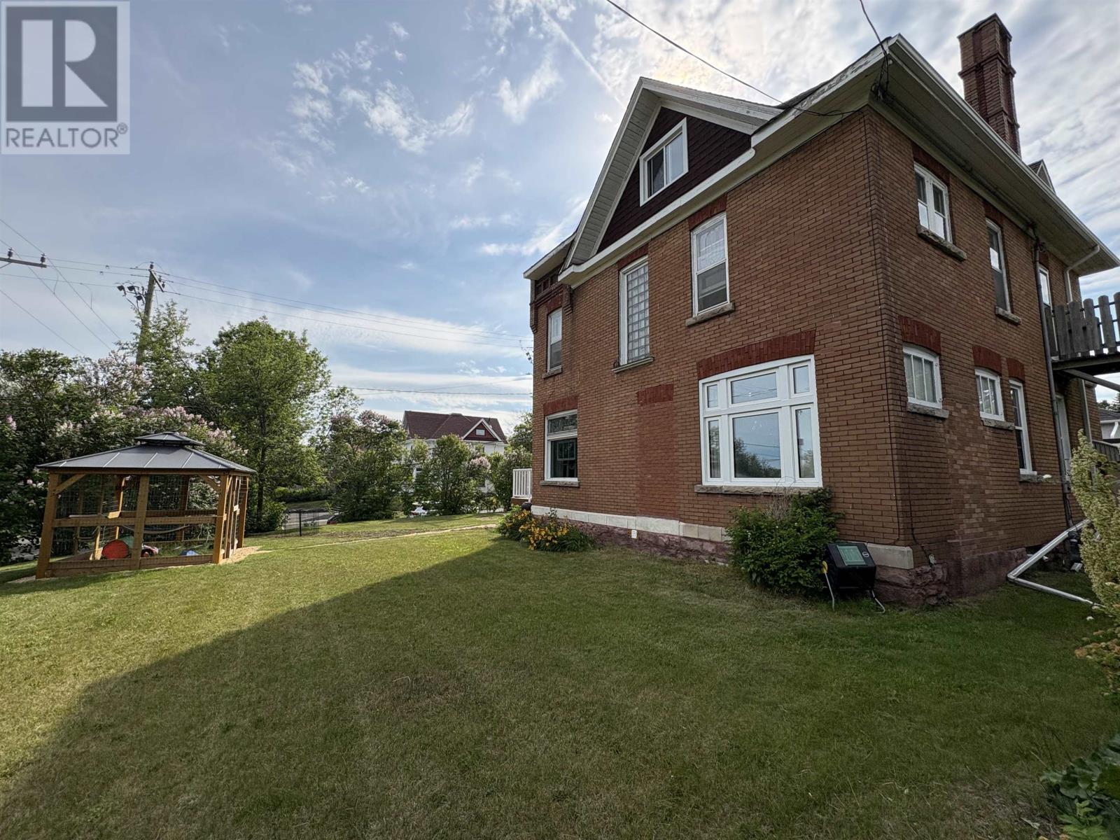 288 Harrington Ave, Thunder Bay, Ontario  P7A 3T4 - Photo 5 - TB2601895