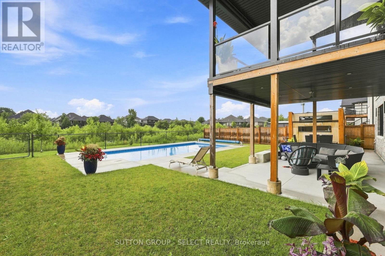 17 Arrowwood Path, Middlesex Centre, Ontario  N0M 2A0 - Photo 6 - X13659442
