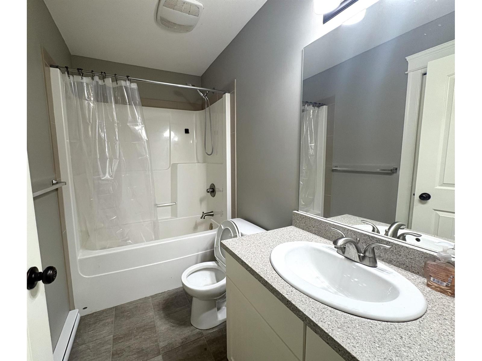 17 45025 Wolfe Road, Chilliwack Proper West, Chilliwack, British Columbia  V2P 7V9 - Photo 19 - R3154018