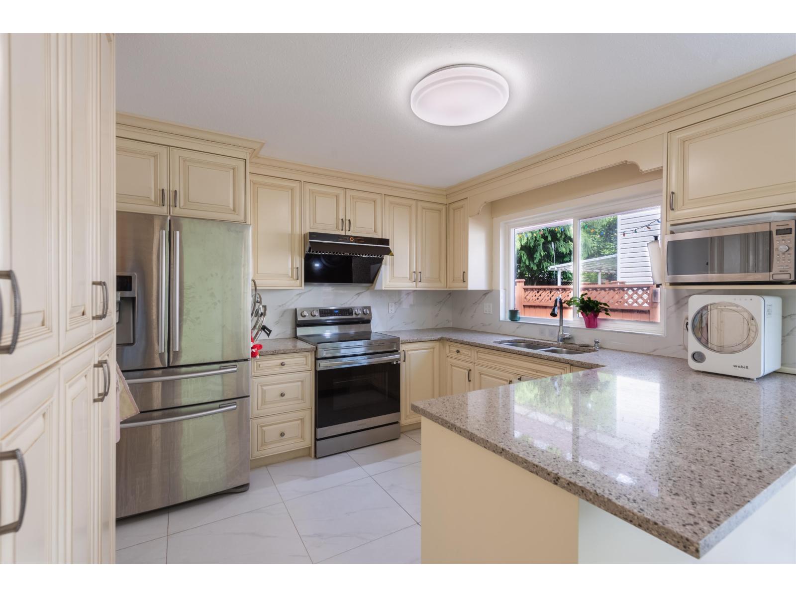 16111 10 Avenue, Surrey, British Columbia  V4A 1A7 - Photo 12 - R3154223
